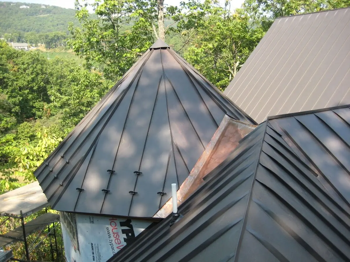 Professional Shingle Replacement & Repair by Craftsman Roofing in Nuevo