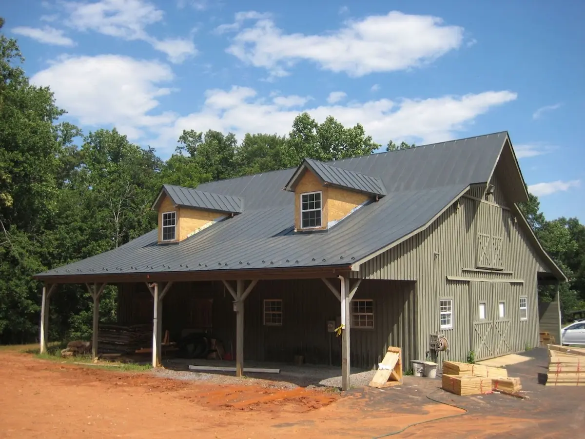 Expert Roof Coating workmanship in Nuevo